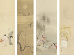 左から「月下盆踊り図」上村松園、「梅月之図」福田太華、「柳下美人図」大石真虎、「月下芭蕉兎之図」狩野典信