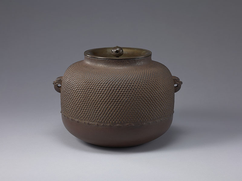 《芦屋霰地真形釜》日本・室町時代（15世紀）　芦屋釜の里