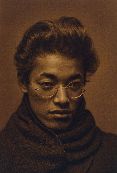 野島康三《S氏肖像》1921年｜ガム・プリント｜京都国立近代美術館蔵