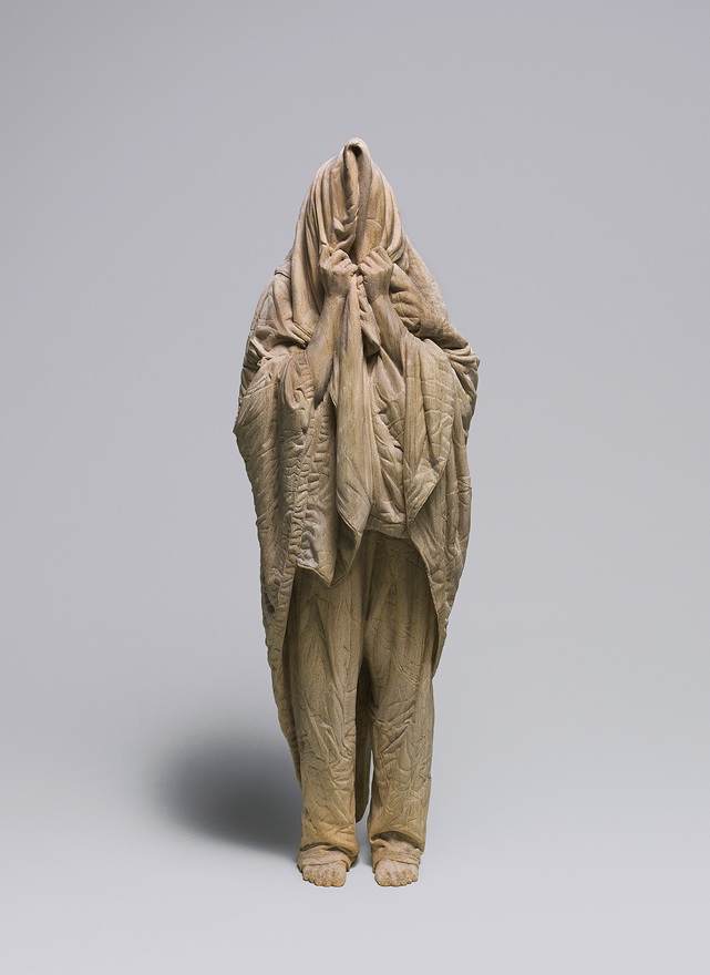 稲田侑峰|どうでもよくないことがある|2025年|樟|H67.0×21.5×18.0cm