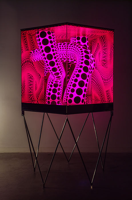 《決められた幻の水玉は 天国へ与えられた 私への最大の贈り物でした》2021年 © YAYOI KUSAMA