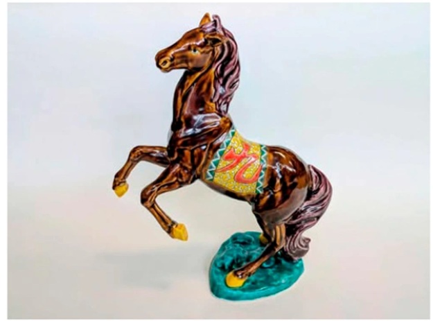 糠川孝之「馬九行久」 (幅29×奥行13×高さ34cm)