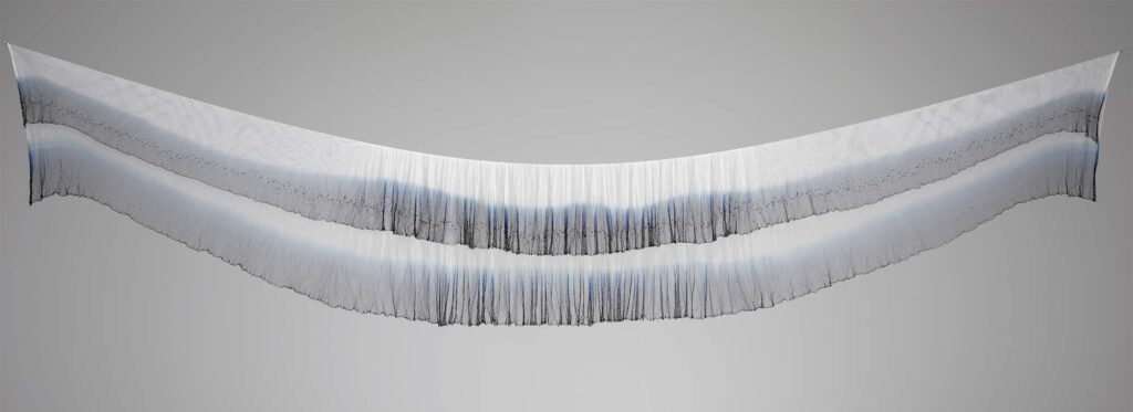 「藍の海」
木綿漁網
撮影：来田猛　Koroda Takeru