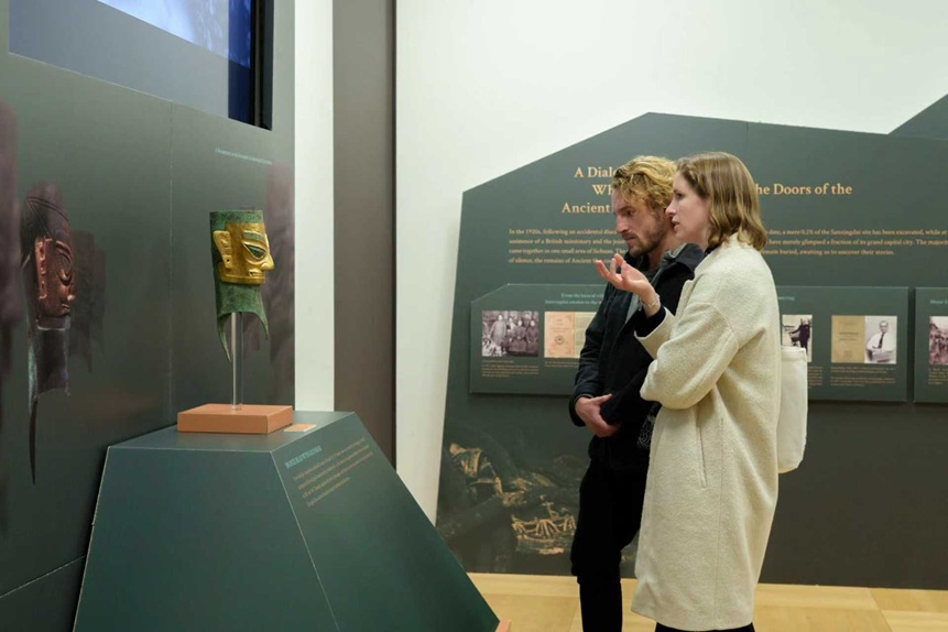 特別展「面具の彼方に――古蜀の光、オックスフォードに輝く」オックスフォード大学美術館