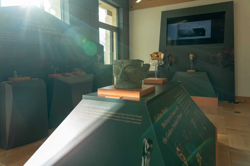 特別展「面具の彼方に――古蜀の光、オックスフォードに輝く」オックスフォード大学美術館