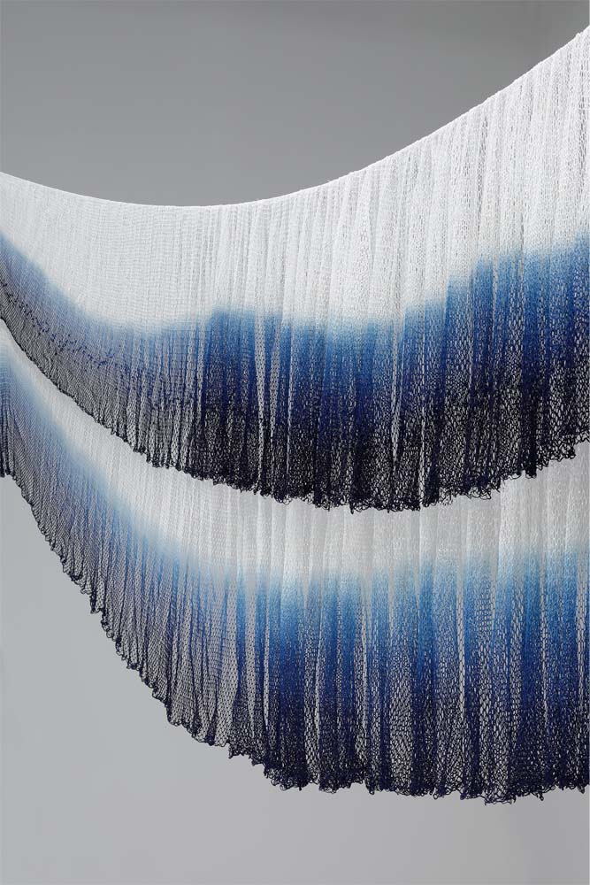 「藍の海」 木綿漁網 一部切り抜き画像