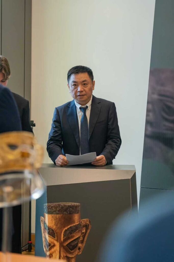 特別展「面具の彼方に――古蜀の光、オックスフォードに輝く」オックスフォード大学美術館