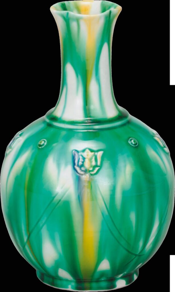 加藤幸兵衛

「三彩貼花文壺」