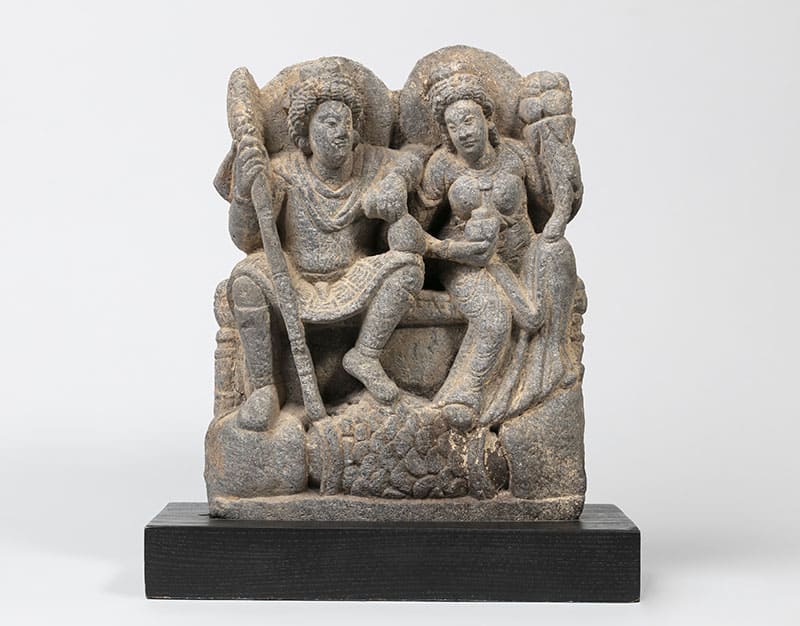 ファッロー・アルドクショー並坐像　ガンダーラ　２～３世紀　龍谷大学