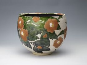 花文大鉢「椿」 径38.7×高31.2㎝