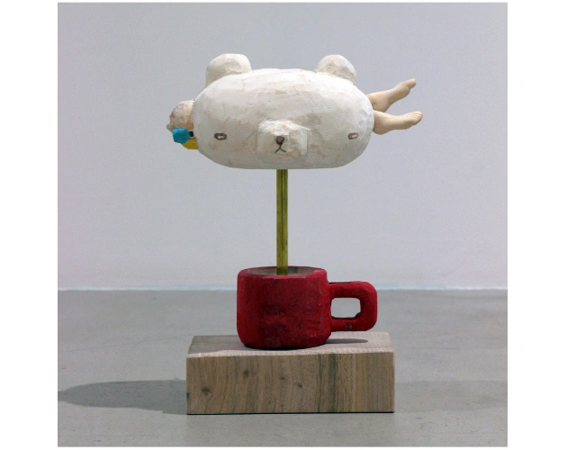 野原邦彦「クマチーノ」※参考作品
（幅22×奥行12.5×高さ30.3cm）