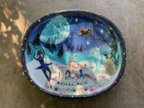 メリーゴーランドの楕円大皿 縦44×横50.5×高8.5㎝