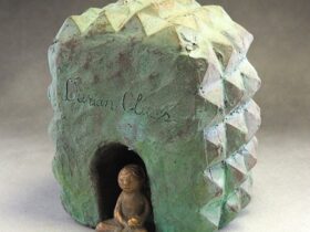 「梶浦聖子 手で感じる光と影」川越市立美術館