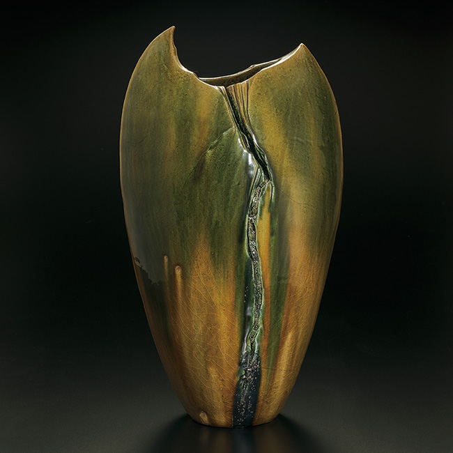 『織部破壷』 幅31.0×奥行24.0×高53.5