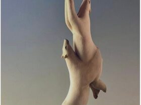 【天に咲く花】シナノキ（幅28×奥行17.5×高さ57cm）