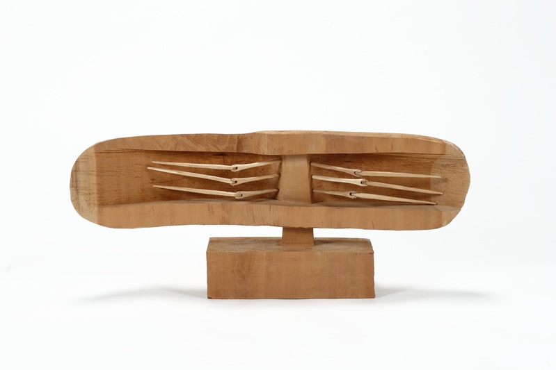 砂澤ビッキ《午前3時の玩具》1987年 当館蔵