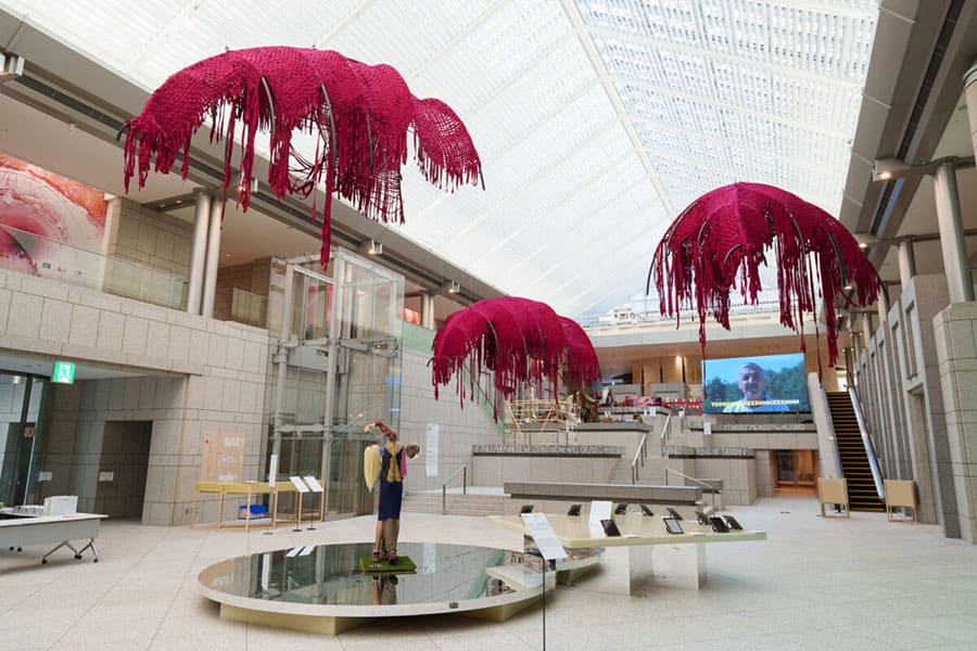 第8回横浜トリエンナーレ展示風景 撮影:冨田了平
写真提供:横浜トリエンナーレ組織委員会