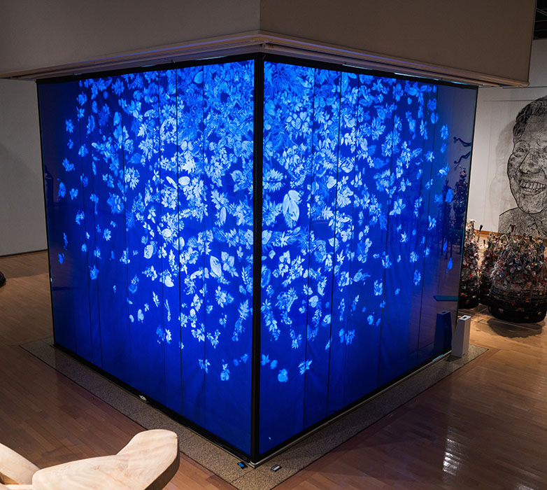 齋藤 玄輔《語り合う相手としての自然》
※第28回岡本太郎現代芸術賞 岡本敏子賞受賞作品