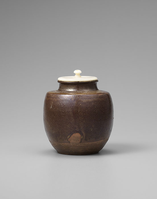 肩衝茶入　銘 師匠坊　南宋～元時代　大名物　前田家伝来