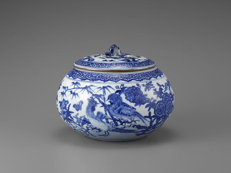 祥瑞蜜柑水指　中国・明時代末期　景徳鎮窯　本願寺伝来