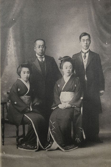 徳川家達家族写真　静岡市歴史博物館所蔵