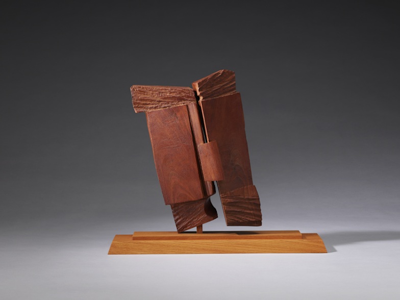 澄川喜一　《扉》　2020年