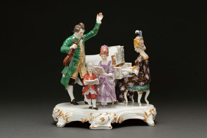 マイセン ファミリーコンサート 高さ:23cm 1903年ー1924年頃 ドイツ