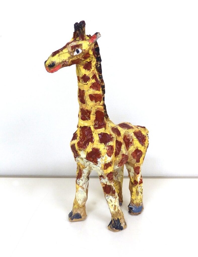 三沢厚彦

「animal-04」

ミクストメディア(木・粘土・紙・アクリル絵具)

2005年

45 × 12.5 × 26 cm